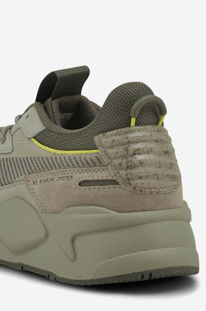 Amazon.com | adidas Originals Women's ZX 22 Boost Sneaker