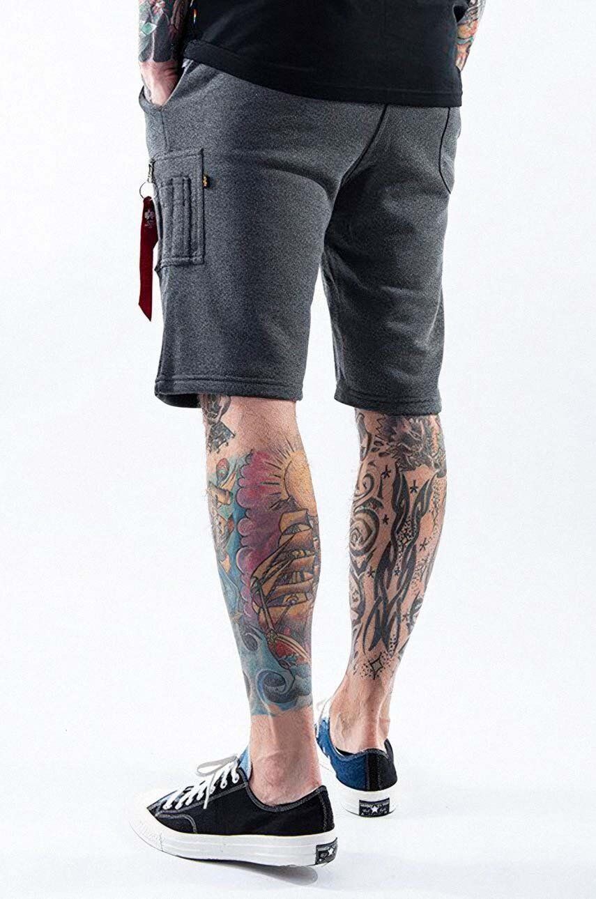 Alpha Industries PRM buy gray on | shorts men\'s color