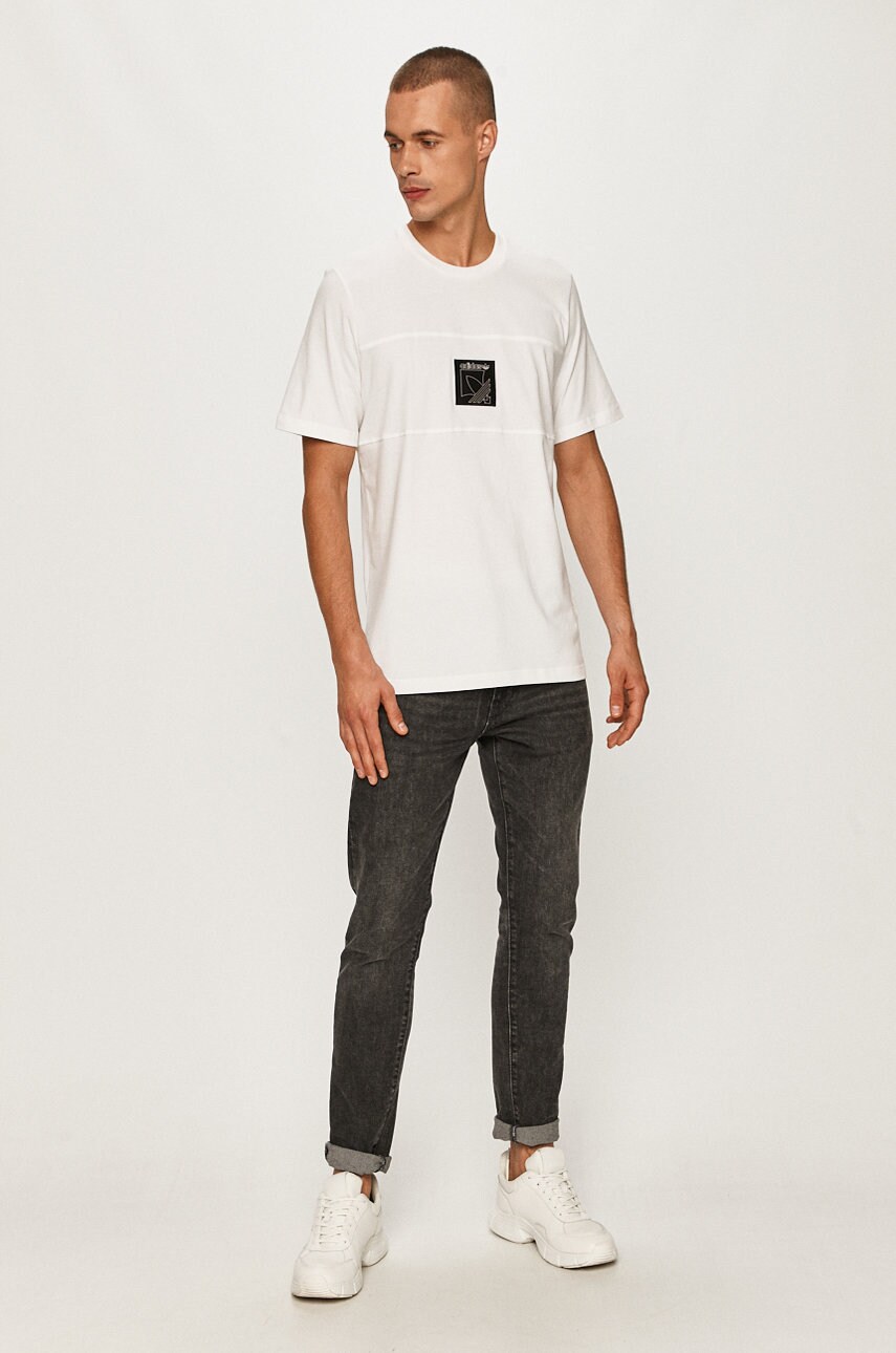 adidas Originals T shirt GD5834 Answear