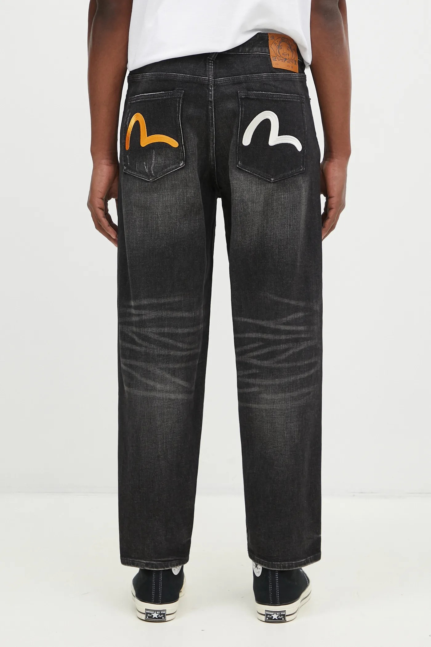 AW24-SJM0J0-99X_F1_PRM.webp?v=