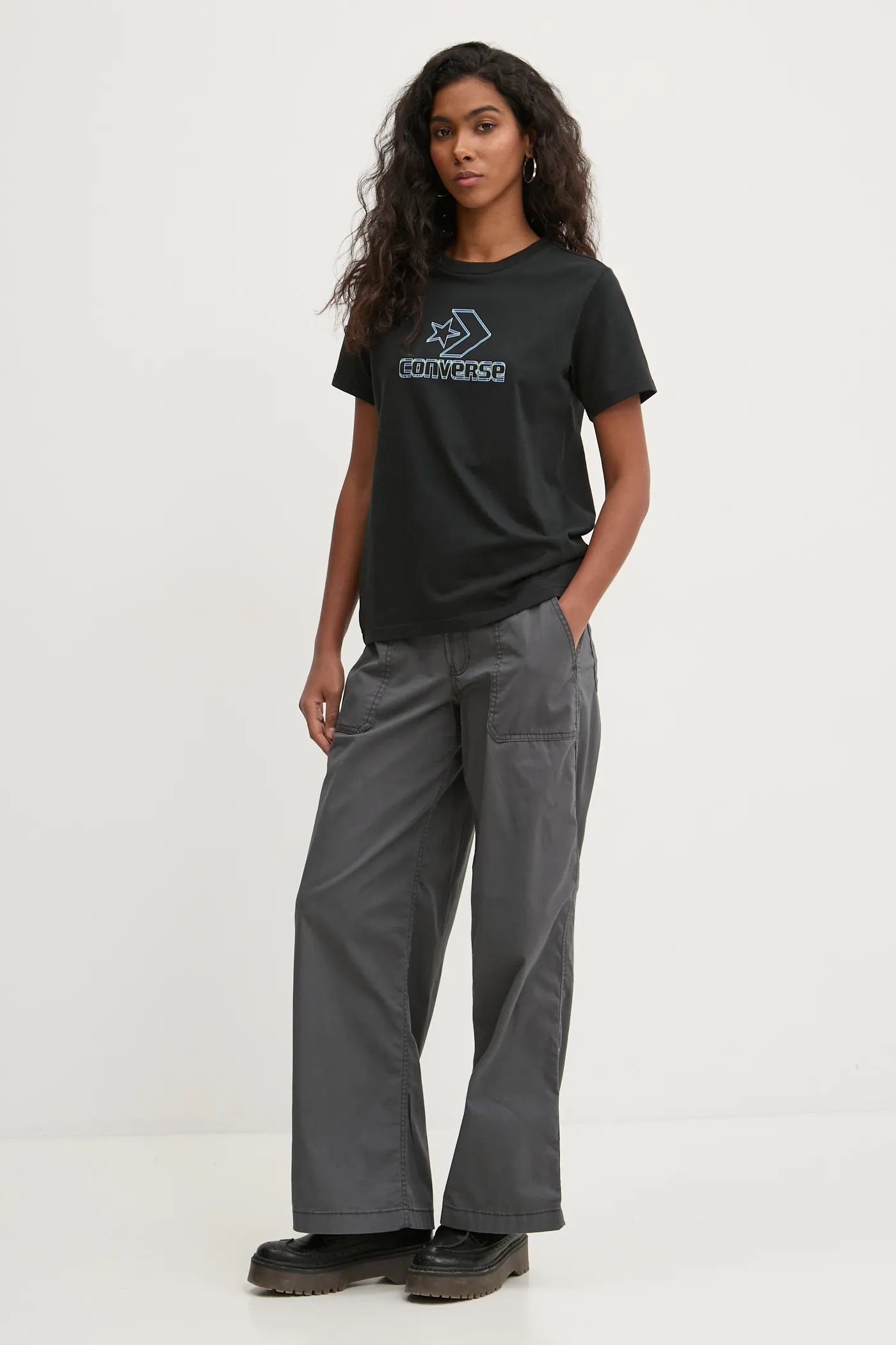 【関税・送料込】Bandanna contrast lettering batwing t-shirts Proud To Be Oversized Cropped T-Shirt