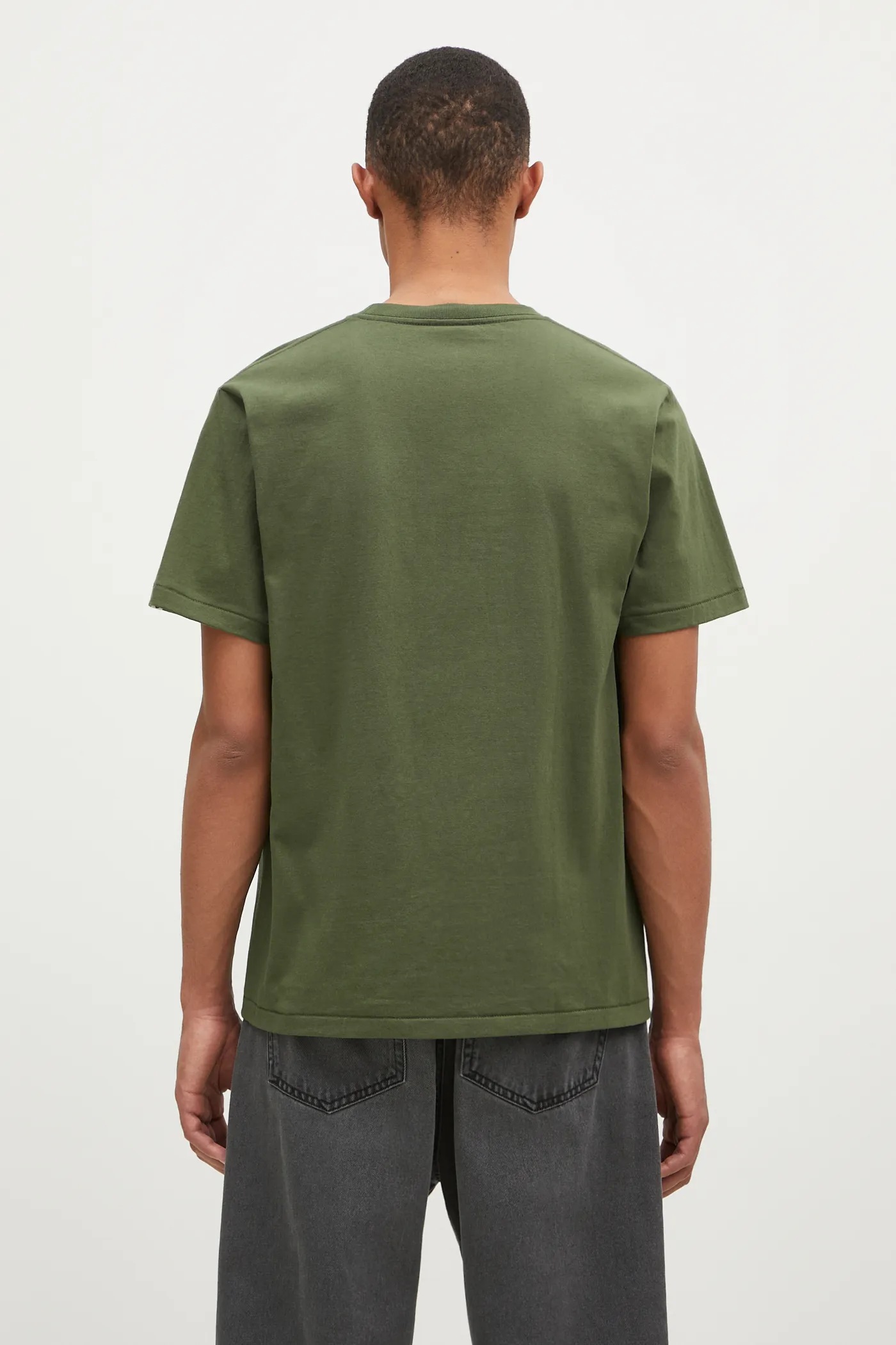 A BATHING APE（エイプ）COLORS SHARK TEE Tシャツ ブラック L A BATHING APE® Shark T-shirt | Black | FARFETCH