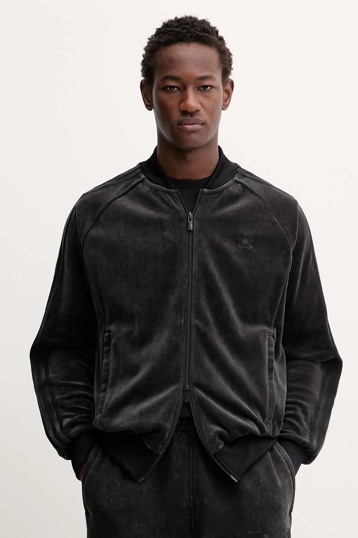 AW25-BLM0GM-90Y_F1.webp?v=