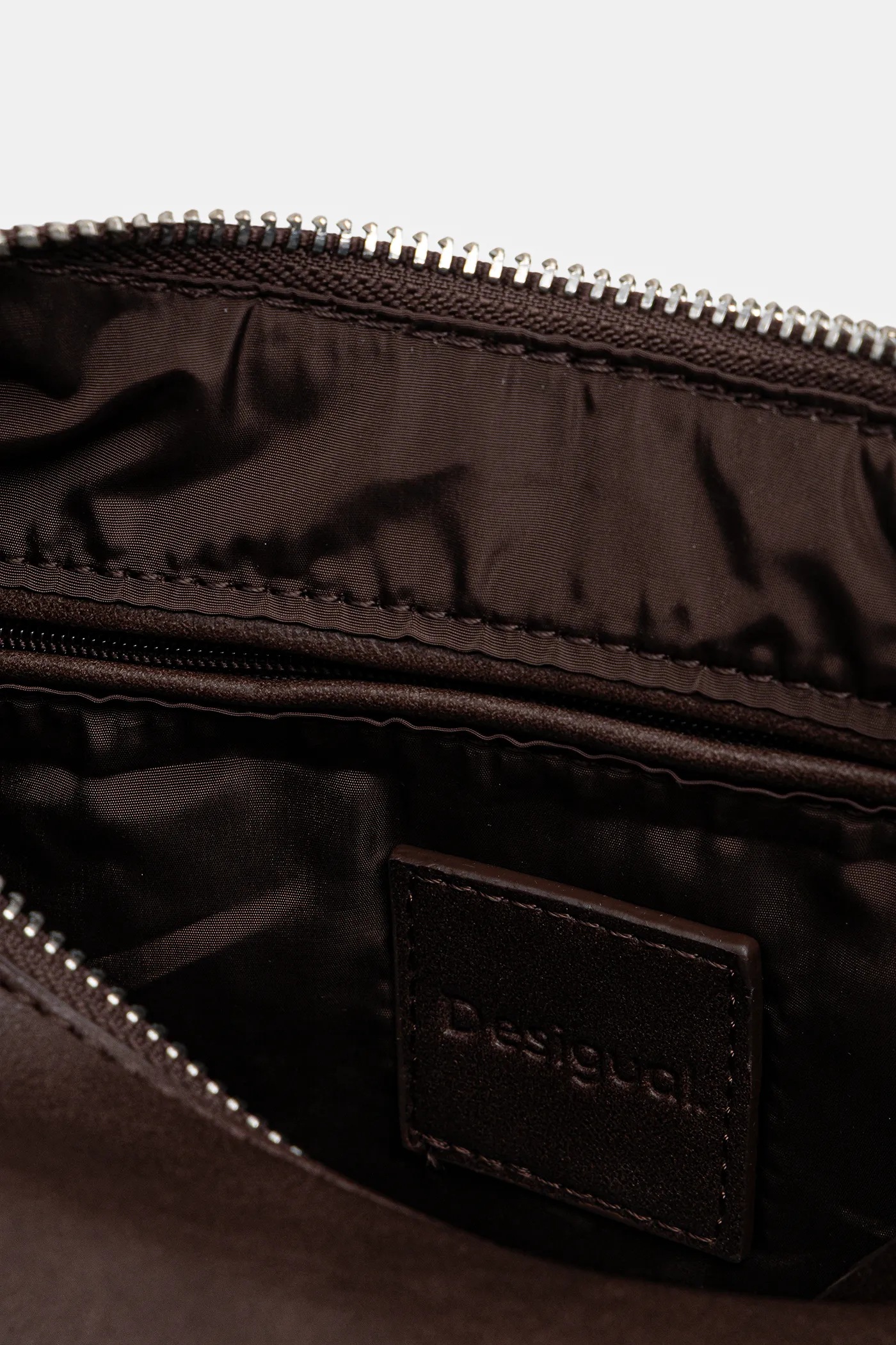 Desigual torebka HALF LOGO MONTVIL kolor brązowy 25WAXPAY