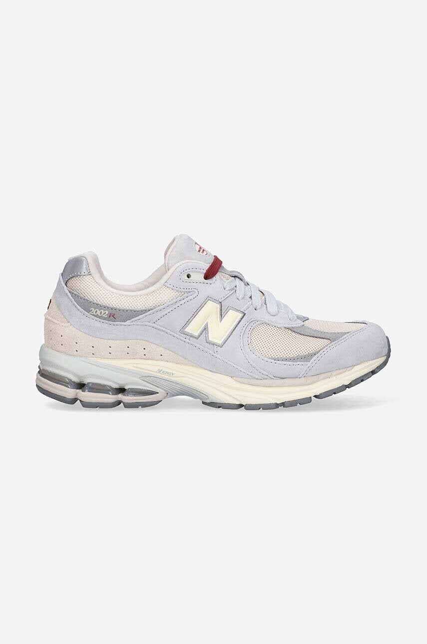 Amazon.com | New Balance Women's 2002R Sneakers, Grey/Grey