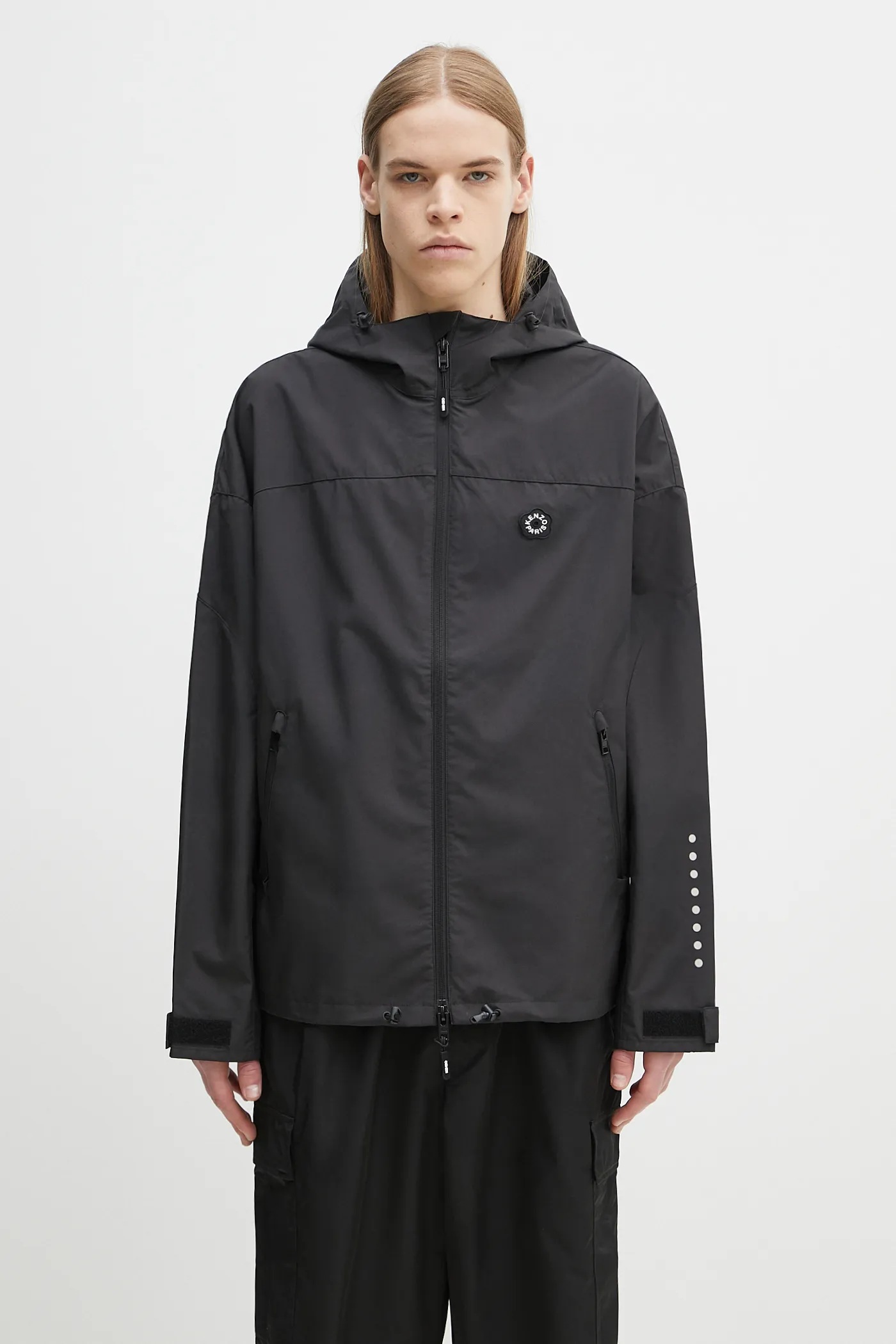 KENZO ブラック フード付きアウター SS25-KUM0RG-99X_F1_PRM.webp?v=