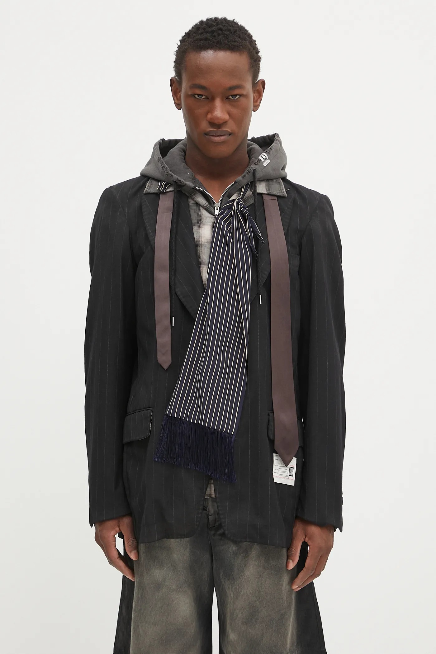AMERI◆TEE DOCKING LAYERED HS JACKET/M/ポリエス/BLK/ストライプ/01410620860 セール】TEE DOCKING LAYERED HS JACKET（ベスト）｜Ameri