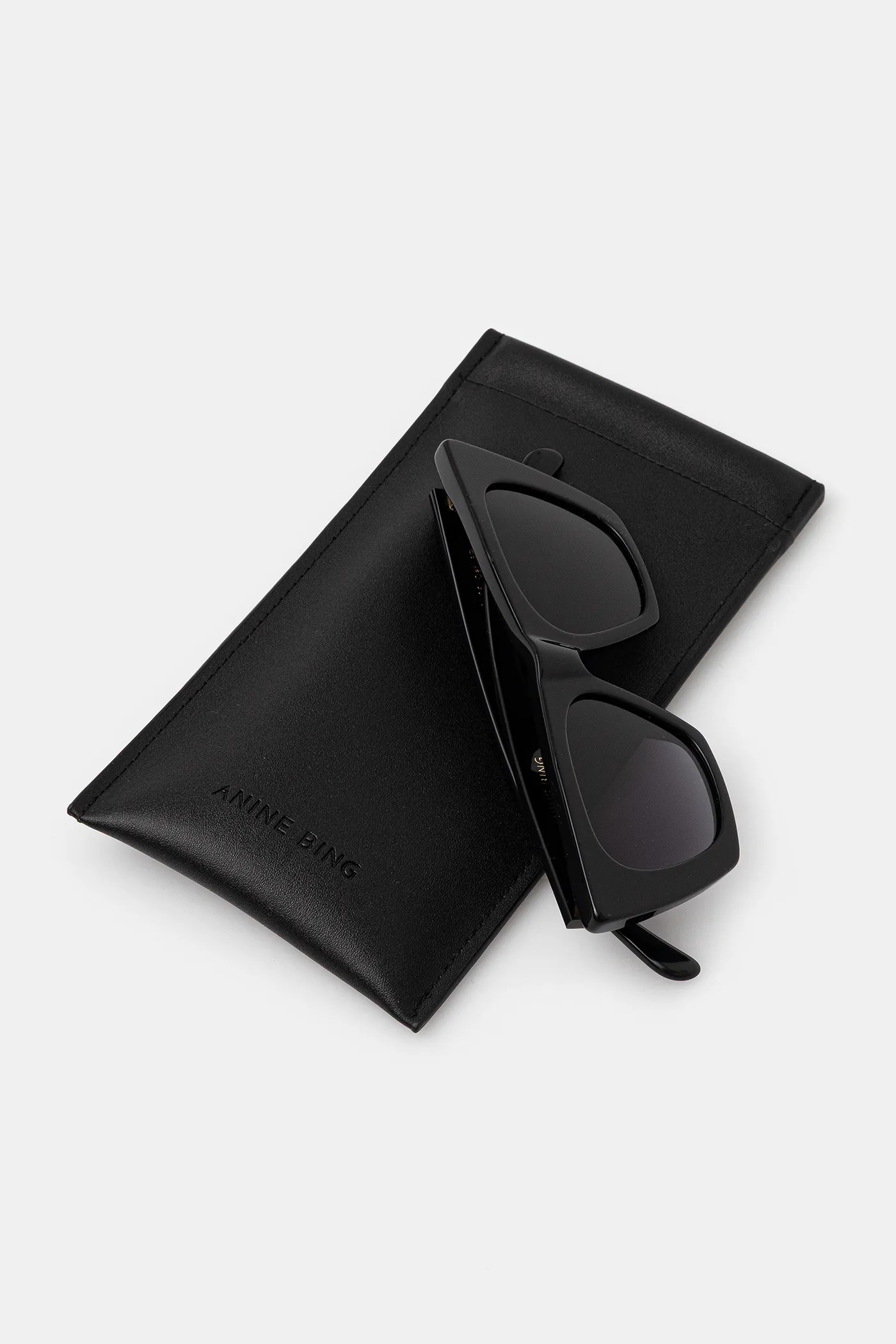 Anine Bing sunglasses Paris Sunglasses black color A