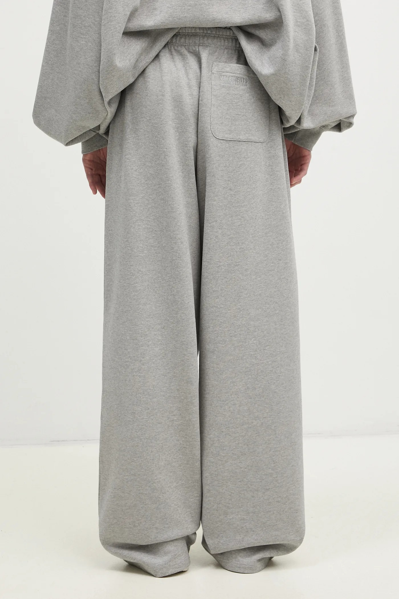 VETEMENTS joggers Embroidered Logo gray color UA66SP630G at