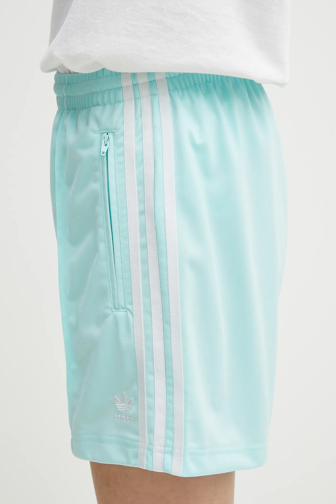 ボトムスその他 adidas Firebird Short Pants Semi Flash Aqua JD0819 25SS新作人気【ADIDAS】FIREBIRD SHORTS Semi Flash Aqua