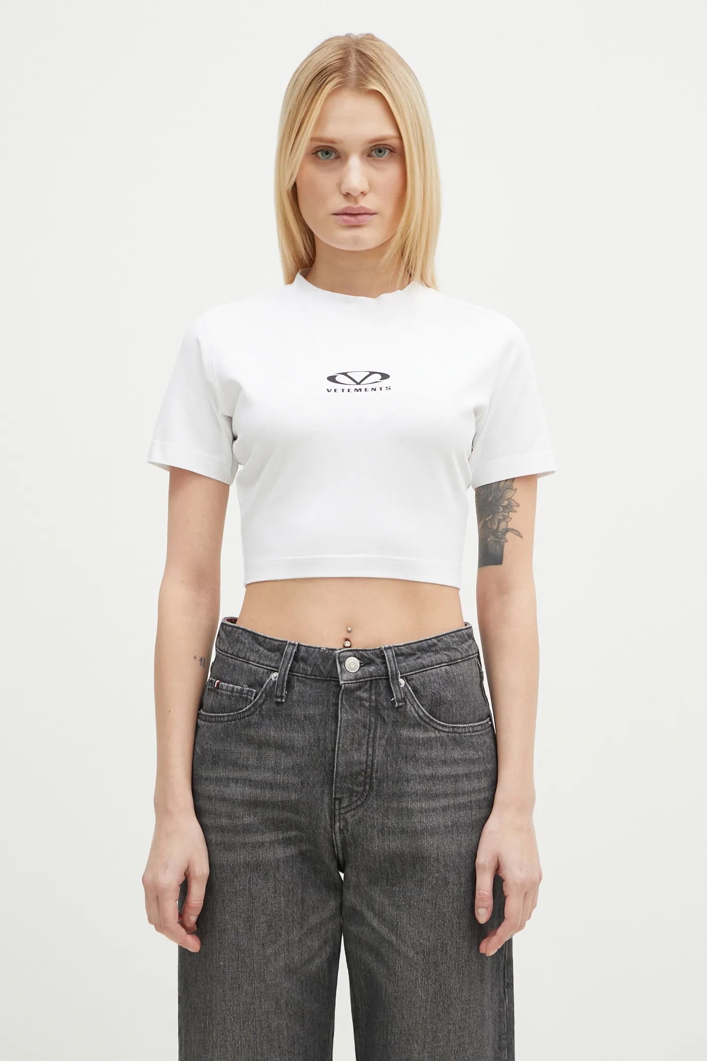 VETEMENTS - VETEMENTS トップス SS25-TSD0LZ-00X_F1_PRM.webp?v=