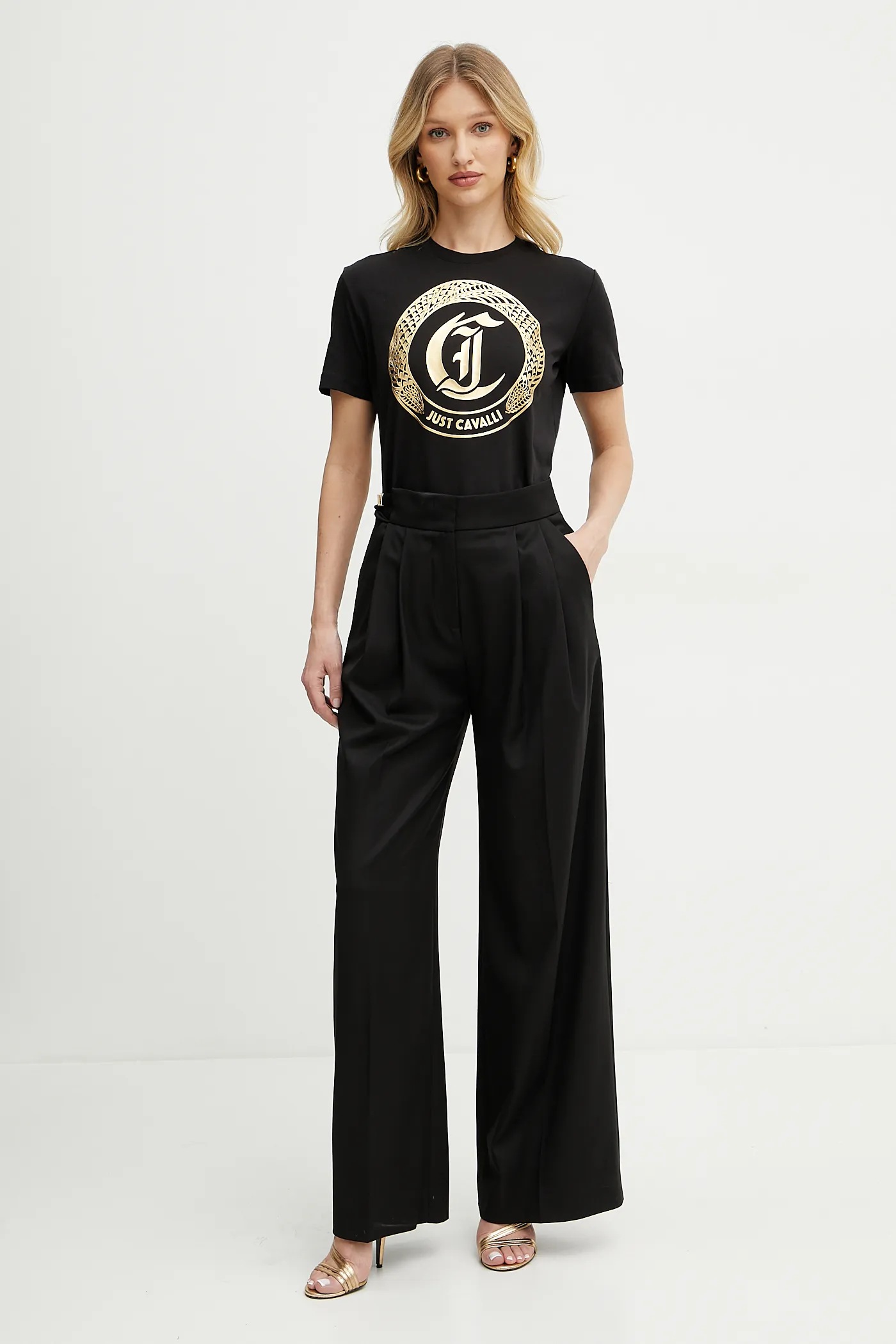Tシャツ・カットソー JUST CAVALLI Woman T-Shirt Black 78PAHT01CJ500 G89 T-shirt Just Cavalli | Regular Fit | color Black | Gomez.pl/en