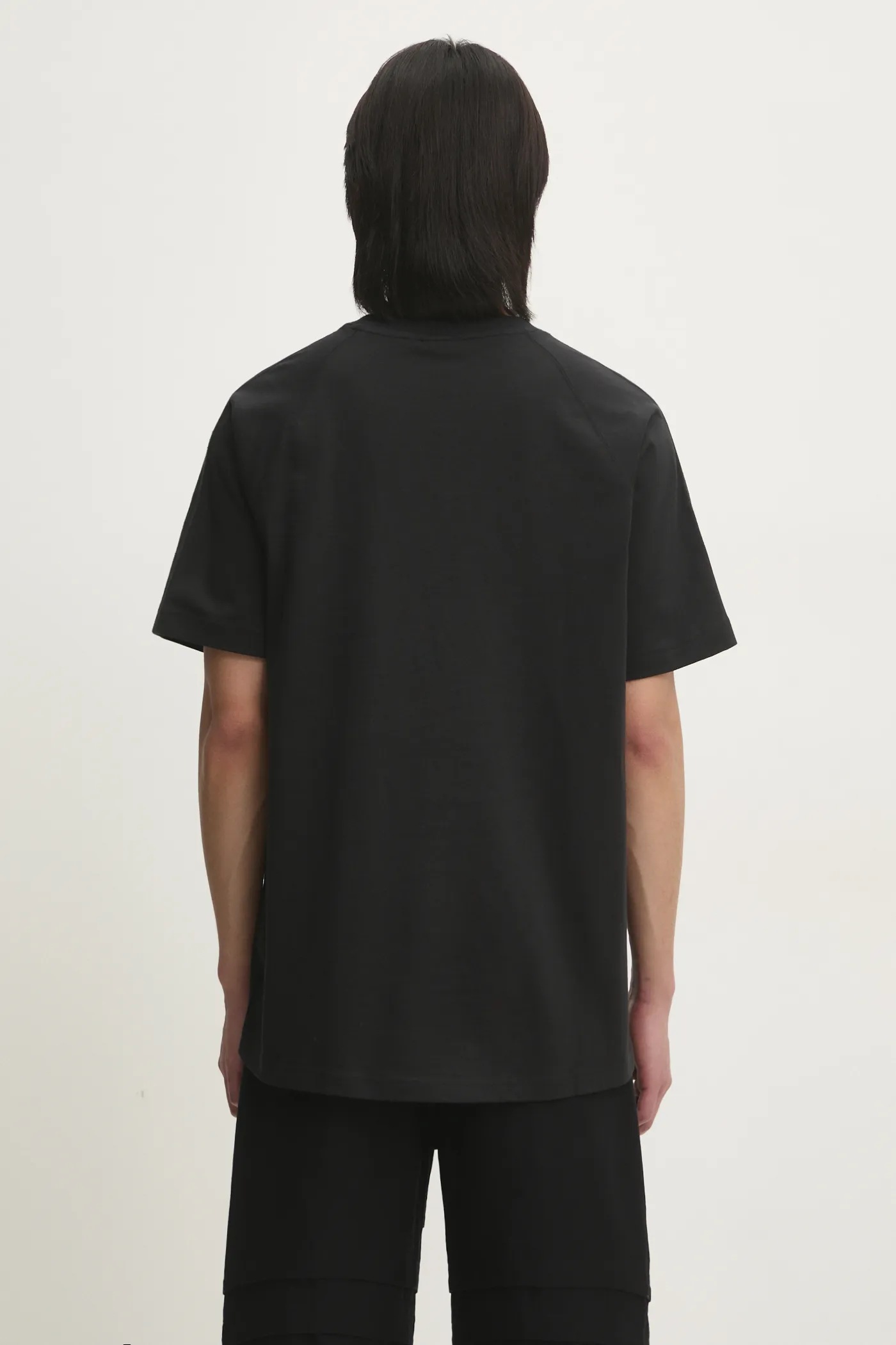 Tシャツ・カットソー adidas Premium Essential Tea Black JC9570 adidas Originals Essential Men's T-Shirt Black JC9570