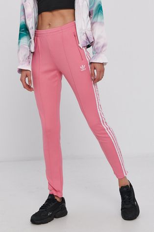 Nohavice adidas Originals dámske, ružová farba, s nášivkou