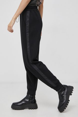 Diadora Spodnie damskie kolor czarny gładkie