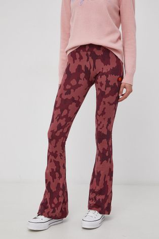 Ellesse Spodnie damskie kolor fioletowy wzorzyste