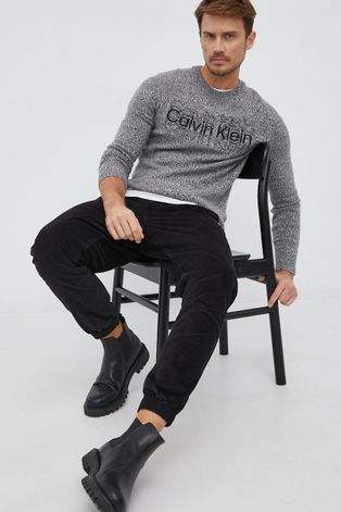 Calvin Klein Jeans Spodnie sztruksowe męskie kolor czarny joggery