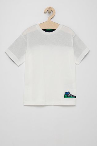 Detské bavlnené tričko United Colors of Benetton biela farba, s nášivkou