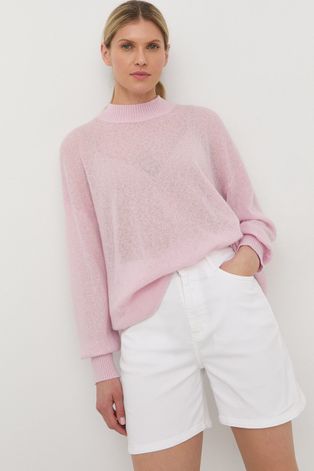 Пуловер с вълна BOSS дамски в розово от лека материя