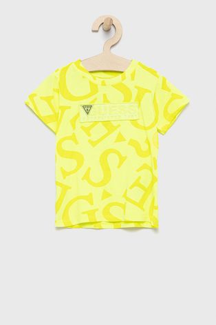 Детска памучна тениска Guess в жълто с десен