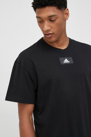 Бавовняна футболка adidas колір чорний з принтом