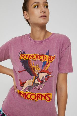T-shirt damski z nadrukiem Powered by Unicorns różowy