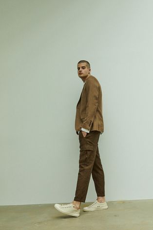 Пиджак с примесью льна Medicine мужской цвет коричневый