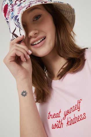 T-shirt damski z haftowanym napisem różowy