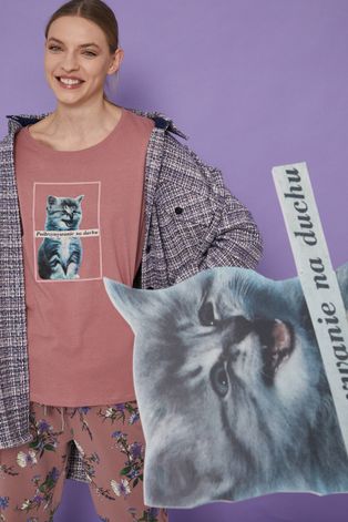 T-shirt bawełniany damski różowy z kolekcji Możliwości - Fundacja Wisławy Szymborskiej