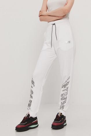 Puma Spodnie damskie kolor biały z nadrukiem