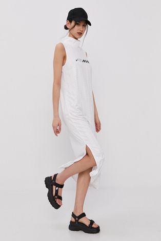 Сукня Nike Sportswear колір білий midi пряма