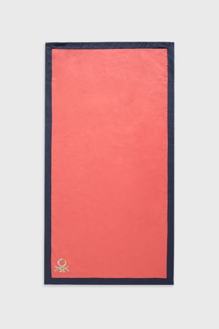 United Colors of Benetton ręcznik kolor różowy