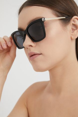 Γυαλιά ηλίου Furla γυναικεία, χρώμα: μαύρο