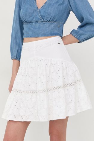 Pamučna suknja Guess boja: bijela, mini, širi se prema dolje