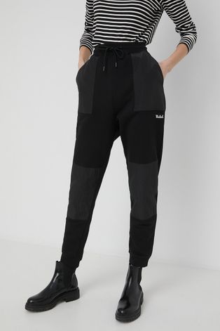 Παντελόνι Woolrich γυναικεία, χρώμα: μαύρο,