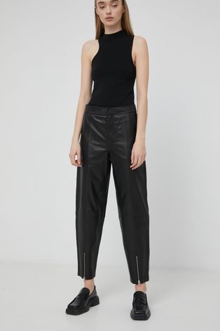 Кожаные брюки Gestuz женские цвет чёрный прямое высокая посадка