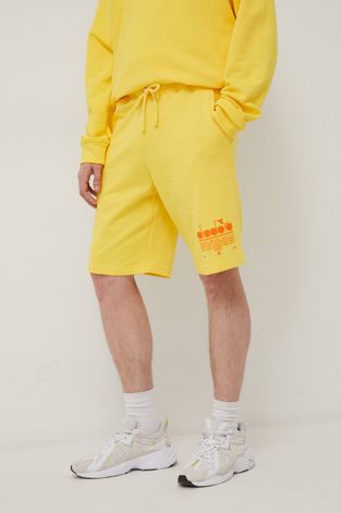 Pamučne kratke hlače Diadora za muškarce, boja: žuta