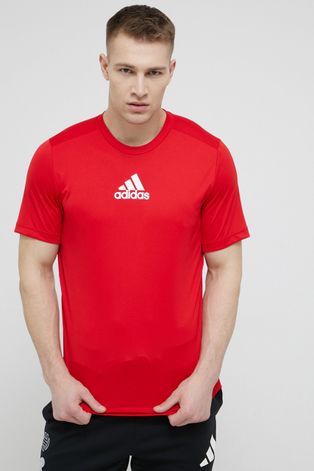 Тениска adidas мъжка в червено с изчистен дизайн