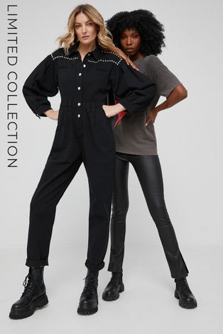 Answear Lab kombinezon jeansowy answear.LAB X kolekcja limitowana NO SHAME kolor czarny z kołnierzykiemm