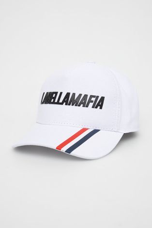 Памучна шапка LaBellaMafia в бяло с апликация