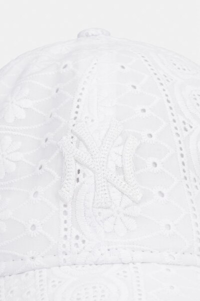 Кепка хлопковая New Era BRODERIE 920 NYY цвет белый