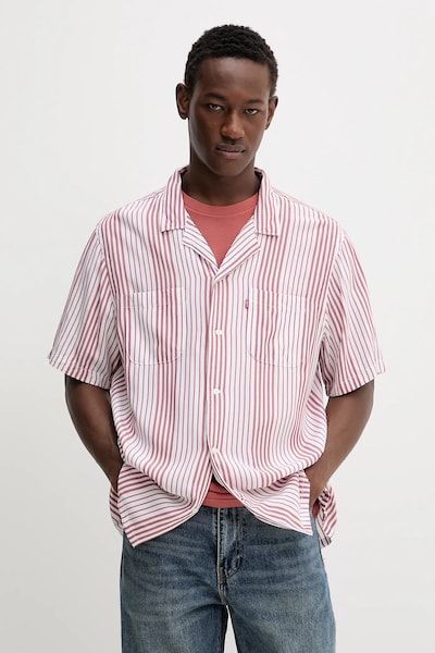 Srajca Levi's S/S CLASSIC CAMPER moška, rdeča barva, 21976