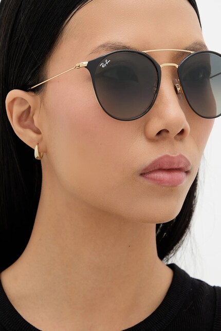 Ray-Ban sunglasses women's black color at PRM US