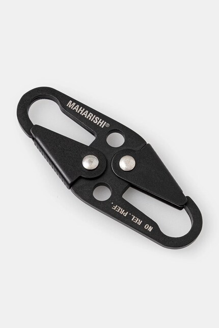 Карабин Maharishi Key Clip цвет чёрный 9050.BLACK на PRM