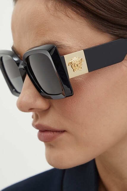 Солнцезащитные очки Versace женские цвет чёрный 0VE4467U | ANSWEAR.ua