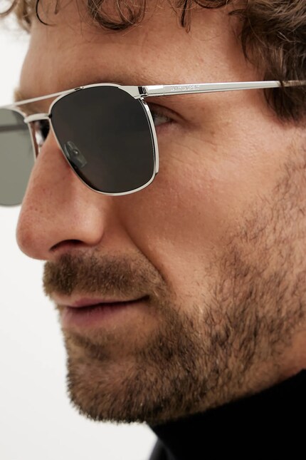Сонцезахисні окуляри Saint Laurent чоловічі колір срібний SL 796