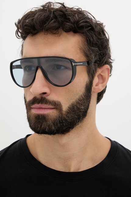 Солнцезащитные очки Tom Ford Achilles цвет чёрный FT1182.0001V