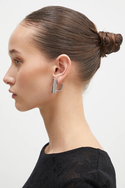 MM6 Maison Margiela earrings SM7VG0077.P7065 at PRM US