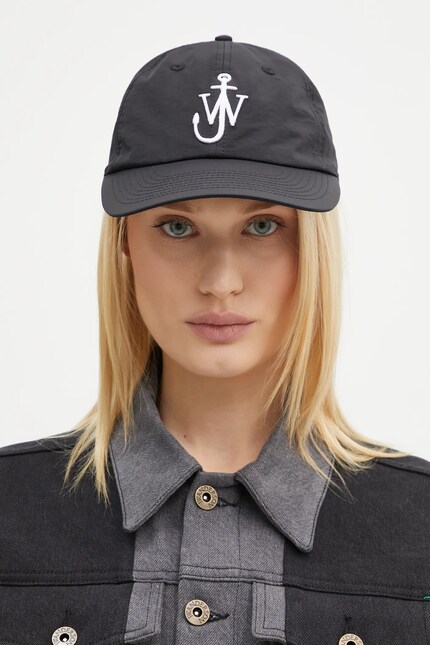 f*n様 JW Anderson “LOOK AT ME” ベースボールキャップ JW Anderson baseball cap Baseball Cap black color with an