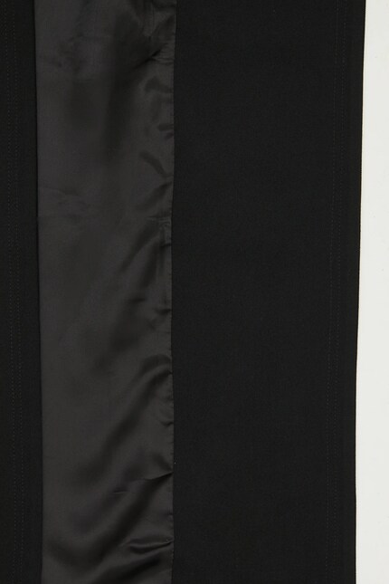 JW Anderson Longline Trench Coat black color CO0310.PG0011.999 at